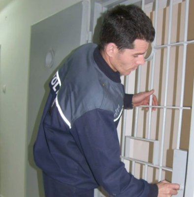 Condamnat de italieni pentru proxenetism, reţinut de poliţiştii constănţeni